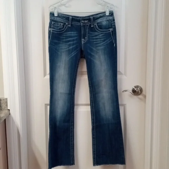 Miss Me Women's Blue Boot Cut Jeans with Raw Hem Size 29 - Picture 3 of 16
